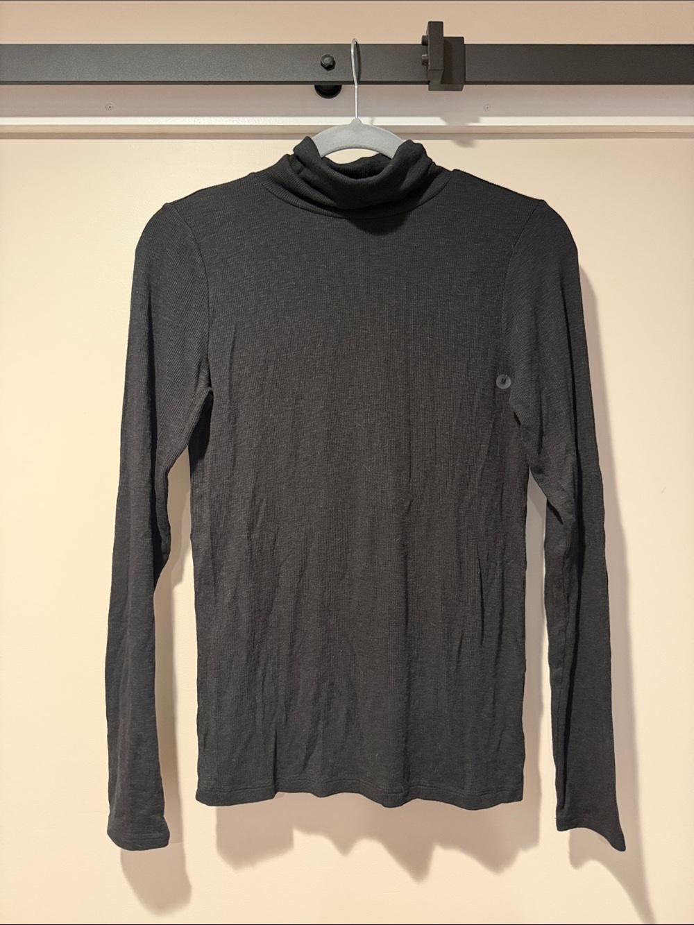 Aerie Real Soft Women’s Black Turtleneck Long Sleeve Shirt M NWT